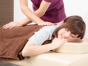 整骨院 日月での施術法